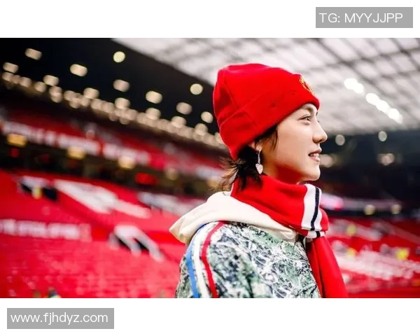 鹿晗领衔足球明星赛精彩对决球场上演青春热血与激情碰撞